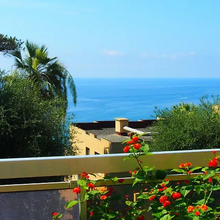 Apartment Les Terrasses De La Menton